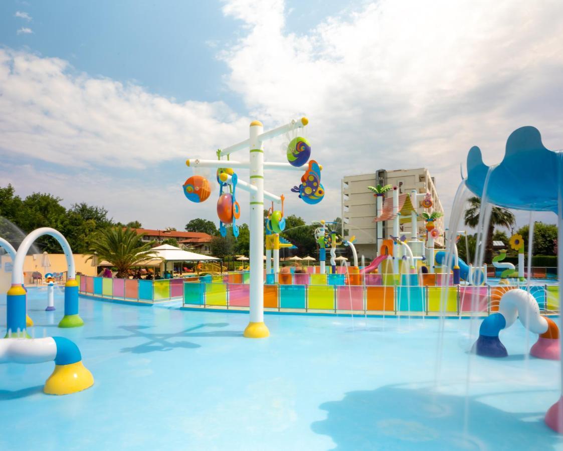 Cronwell Platamon Resort All-Inclusive Eksteriør billede