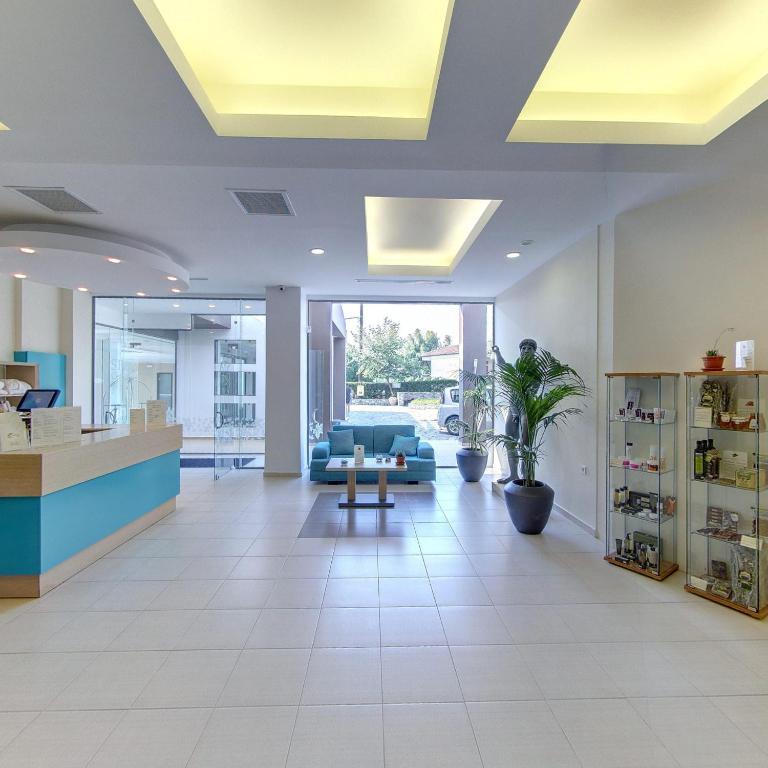 Cronwell Platamon Resort All-Inclusive Eksteriør billede
